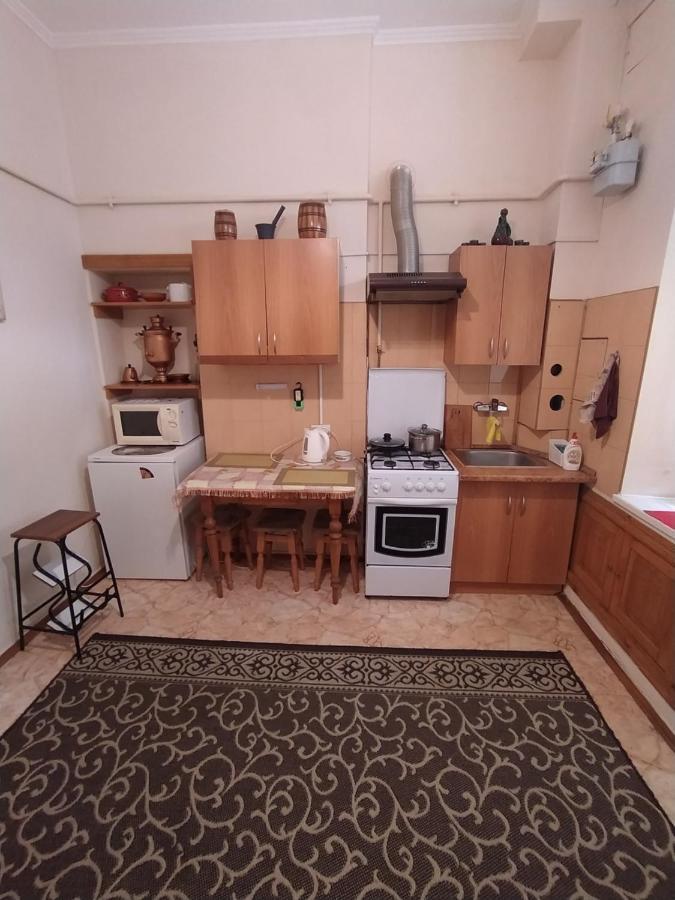 Lviv Rest Zelena Leilighet Eksteriør bilde