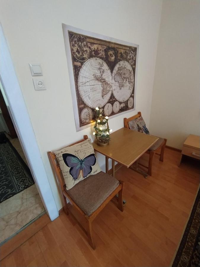 Lviv Rest Zelena Leilighet Eksteriør bilde