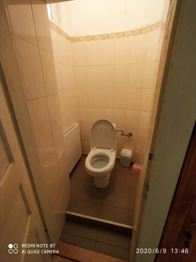 Lviv Rest Zelena Leilighet Eksteriør bilde